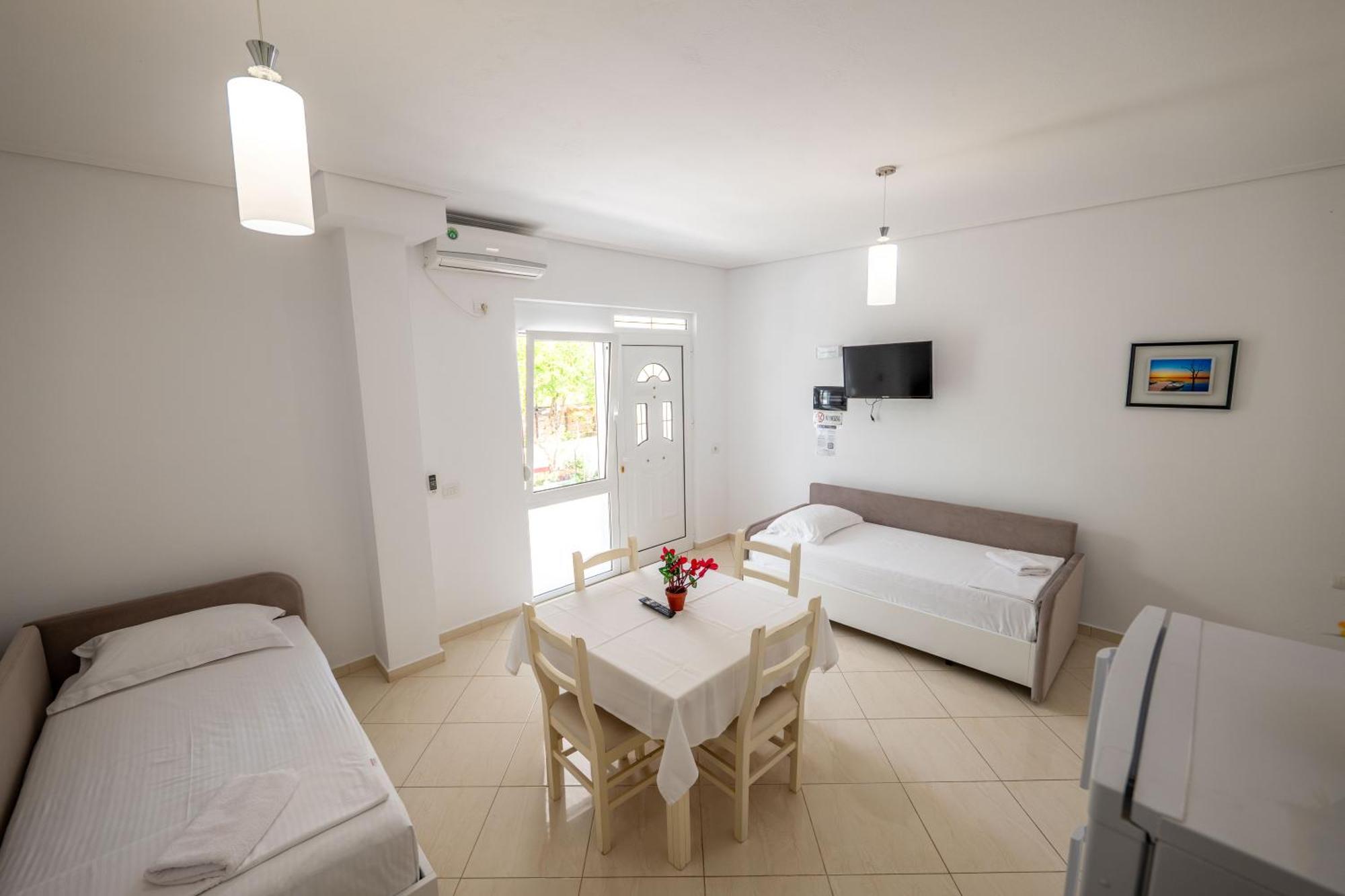 Apartments Margarita Ksamil Ngoại thất bức ảnh